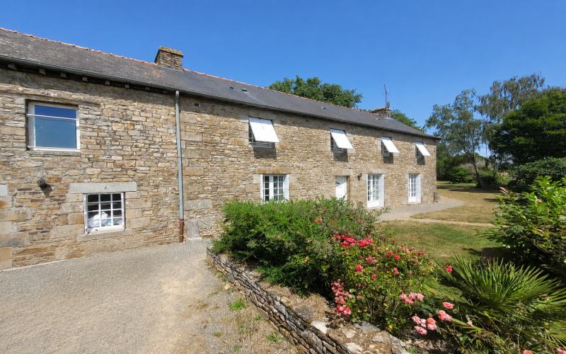 Maison 7 pièces 156 m² · à Andouillé-Neuville · 155,5 m² · 367 200 €