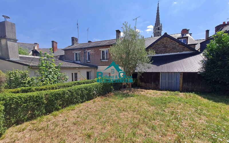 Maison 6 pièces 141 m² · à Acigné · 140,9 m² · 346 170 €