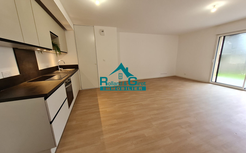 Maison 7 pièces 129 m² · à Liffré · 129 m² · 357 000 €