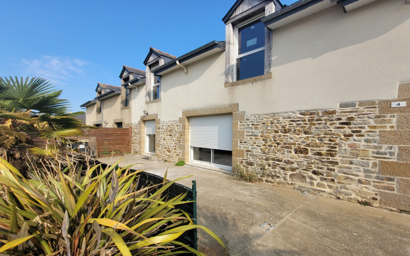 Maison 2 pièces 61 m² · à Saint-Aubin-d'Aubigné · 61 m² · 220 290 €