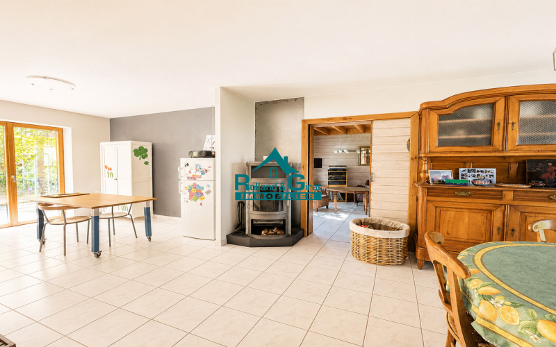 Maison 6 pièces 142 m² · à Saint-Sulpice-la-Forêt · 142 m² · 392 625 €
